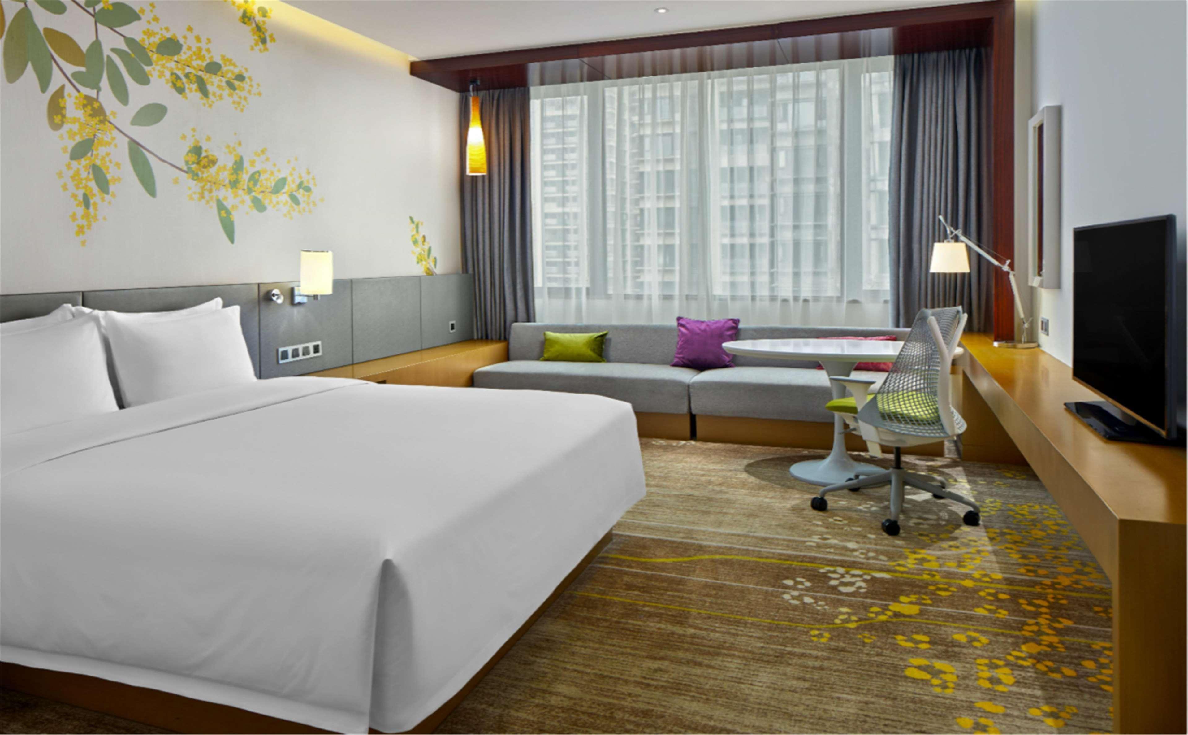 Hilton Garden Inn Foshan Exterior photo