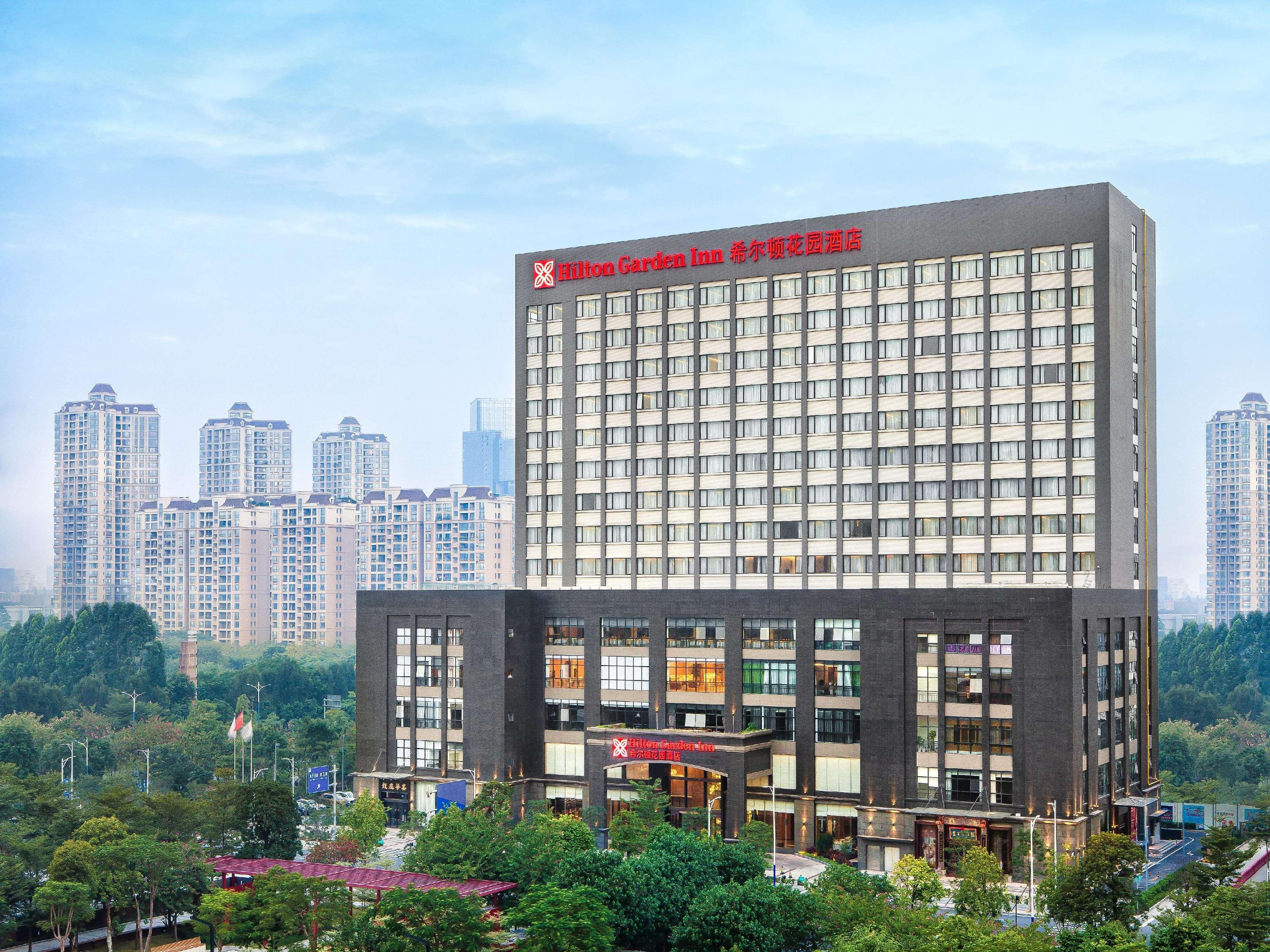 Hilton Garden Inn Foshan Exterior photo
