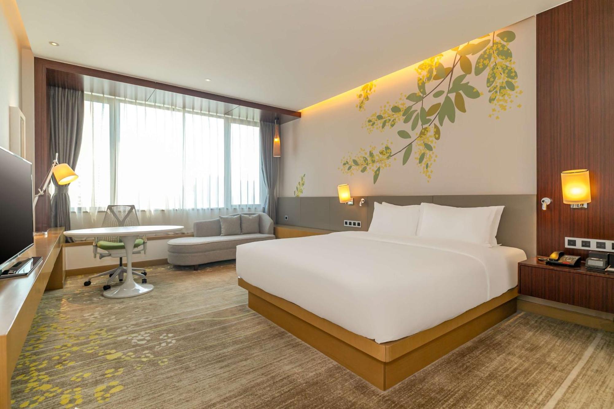 Hilton Garden Inn Foshan Exterior photo
