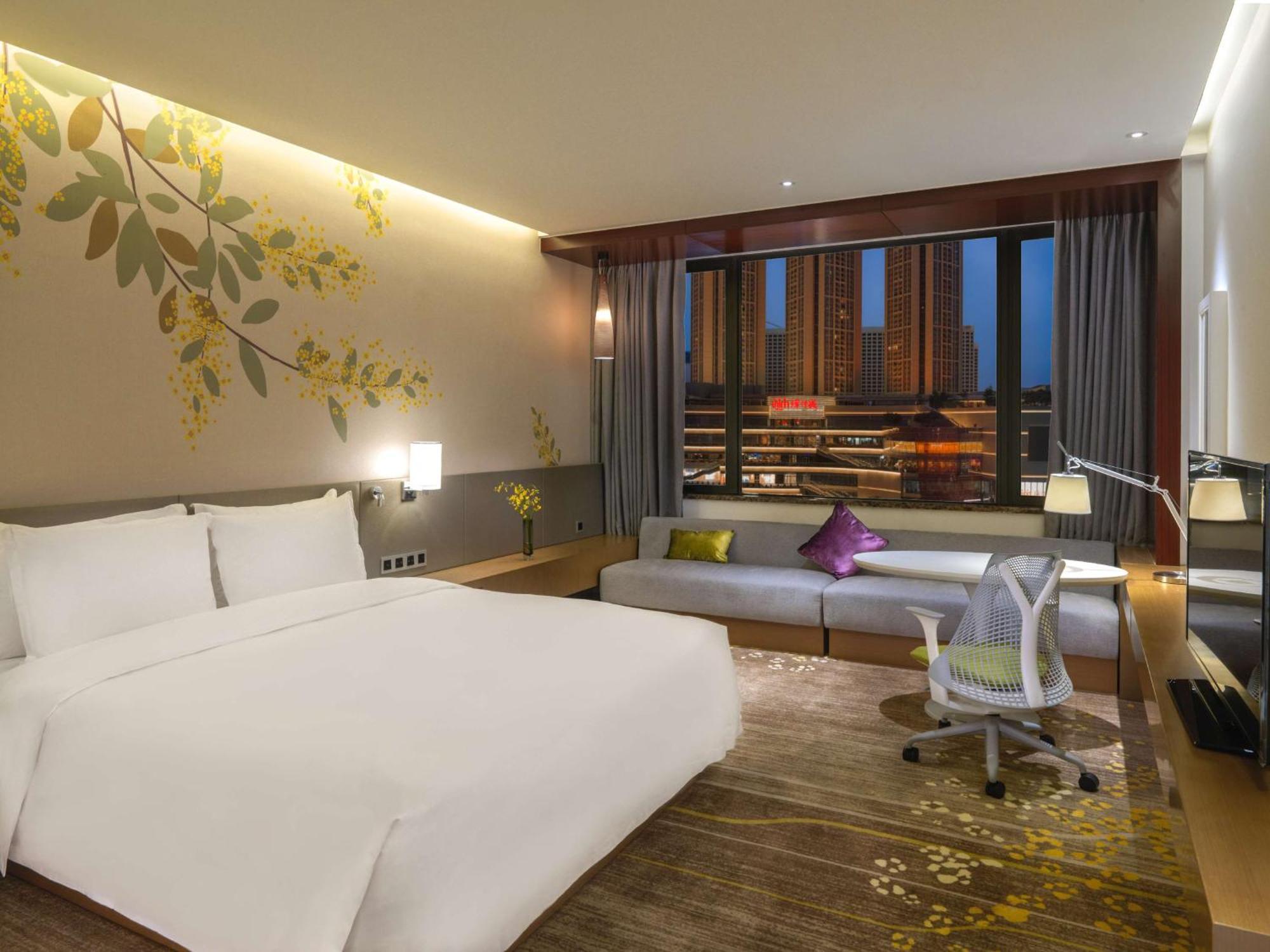 Hilton Garden Inn Foshan Exterior photo