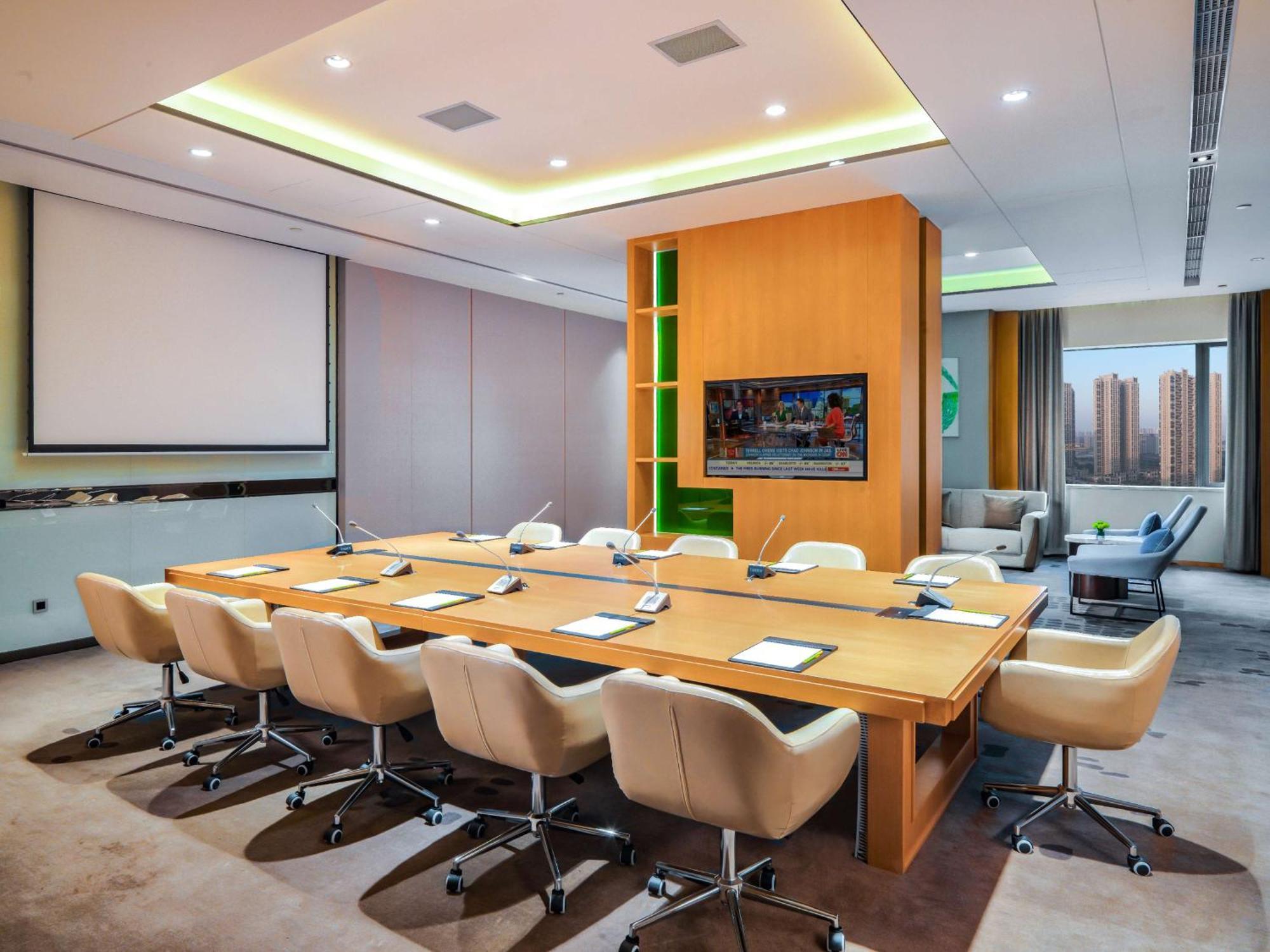 Hilton Garden Inn Foshan Exterior photo