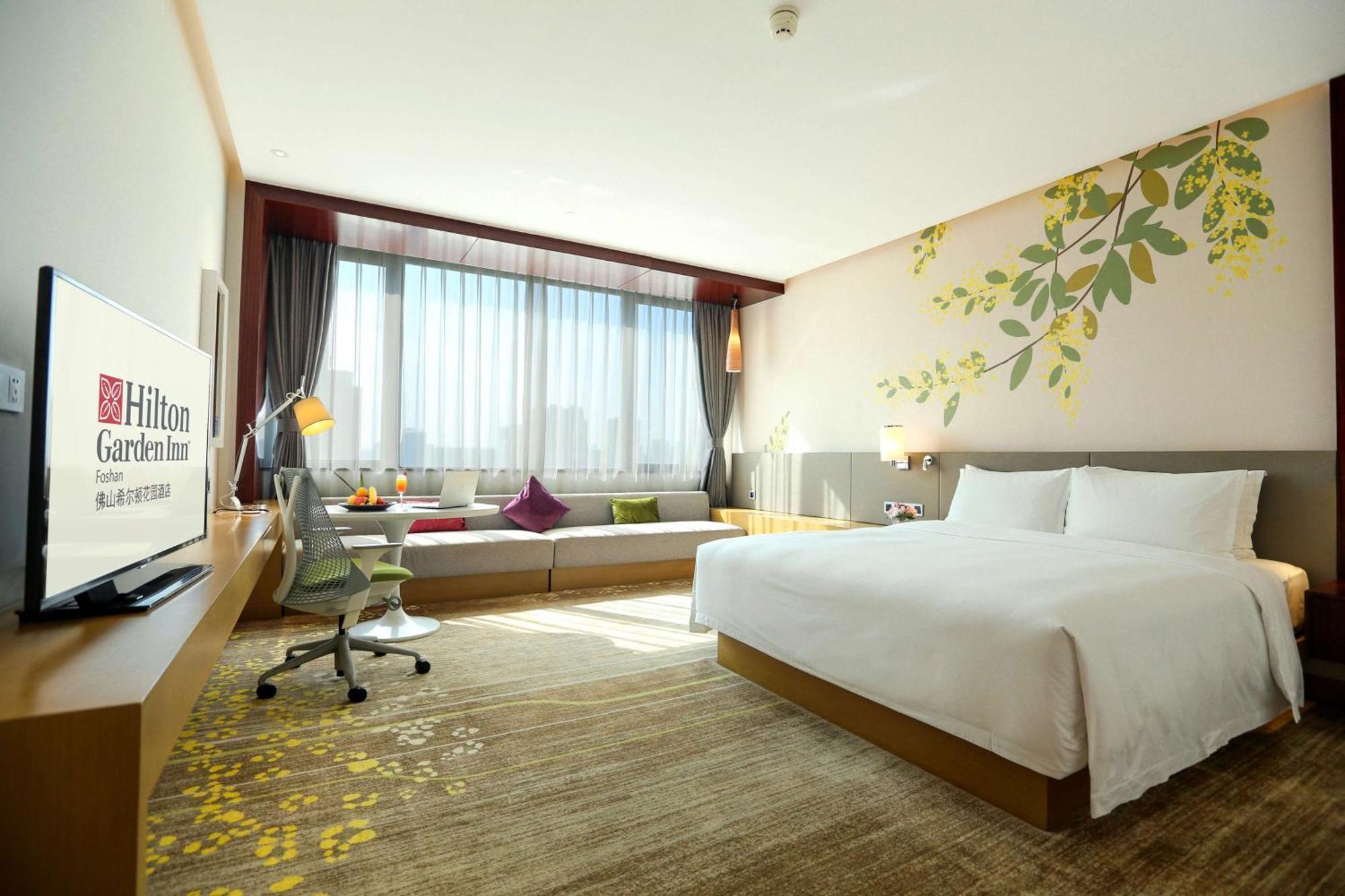 Hilton Garden Inn Foshan Exterior photo